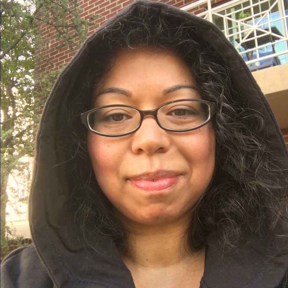 Meet your Posher, Angelique